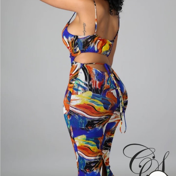 Women's Multi- Color Abstract Spaghetti Open Back Bodycon Dress Size Medium - Picture 2 of 12